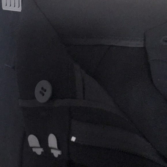 Aritzia T. Babaton dress pants - Picture 10 of 10